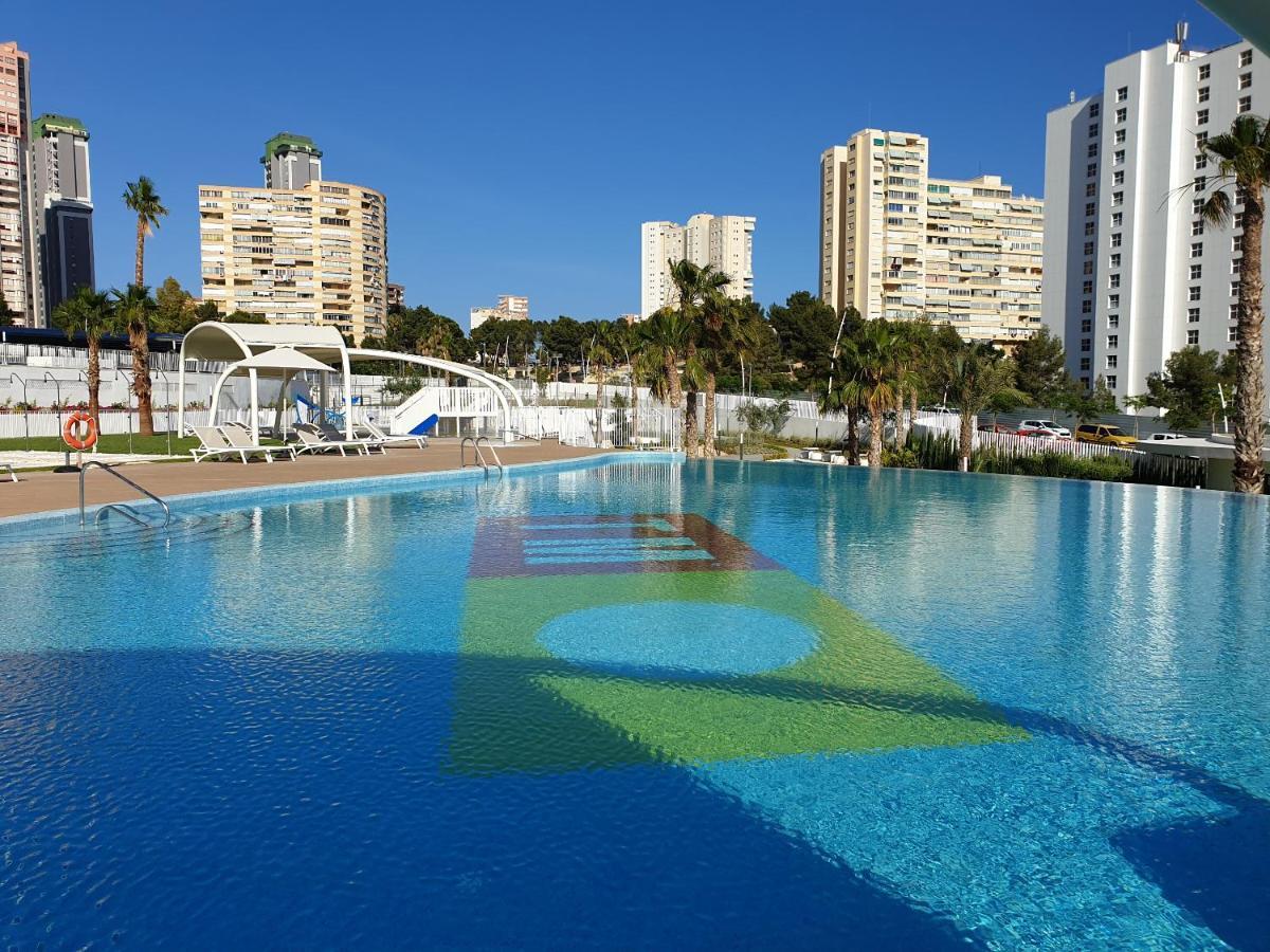 Sunset Waves By Apturist Benidorm Kültér fotó